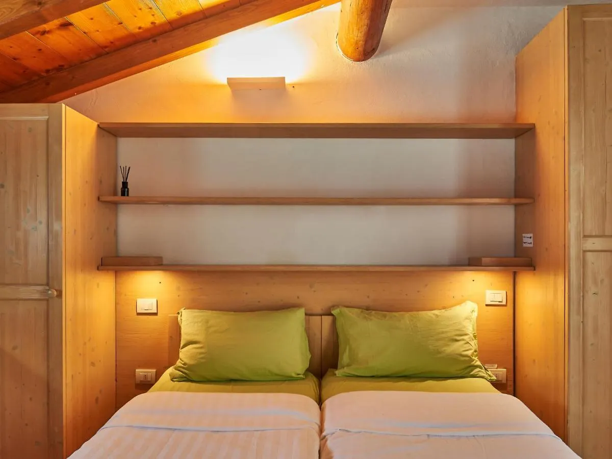 Holiday Home Casa Stella - Casa Susanne By Interhome Spiazzi Di Caprino イタリア